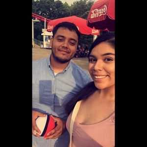 Meet your Posher, Lesslie